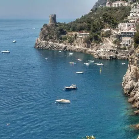 Sleeps 5 Pool Air Con Wifi Vakantiehuis *