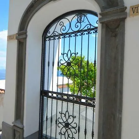 Sleeps 5 Pool Air Con Wifi Vakantiehuis Praiano