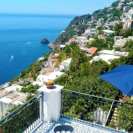 Vakantiehuis Sleeps 5 Pool Air Con Wifi Praiano